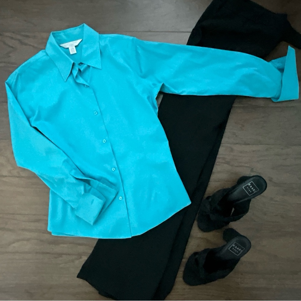 French Cuff Petite Sophisticate Y2K Teal Button-Down Blouse No Iron Tiffany Blue
